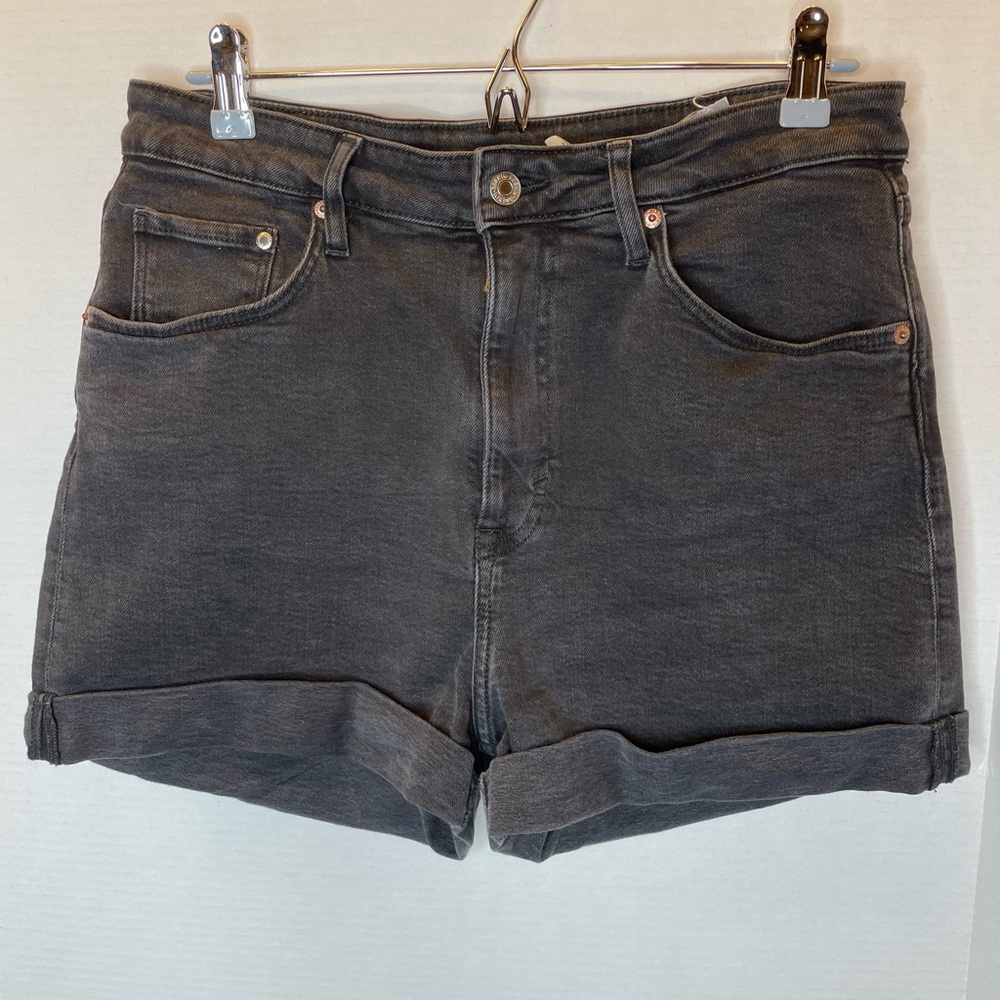 H&M Mom Shorts Ultra High Waist size 10